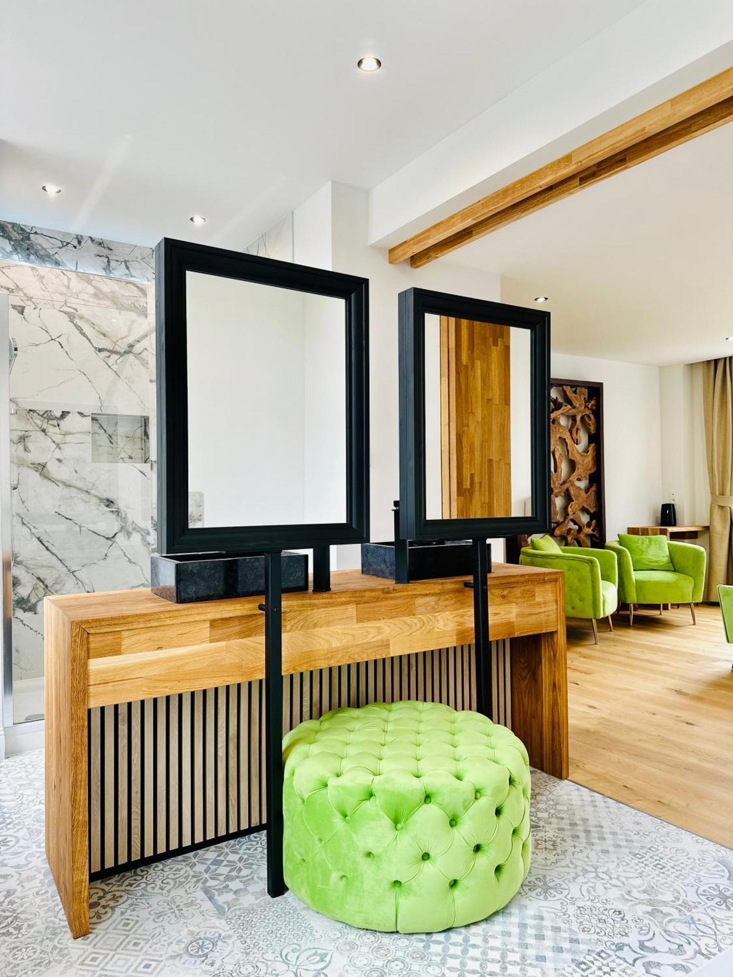 Suite De Luxe Au Chateau 105 Tinlot Kültér fotó